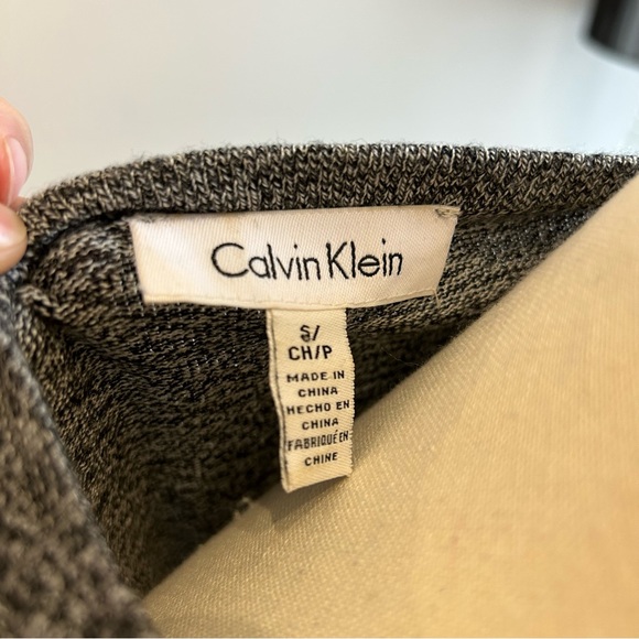 CK size S gray blouse / top - Picture 6 of 9